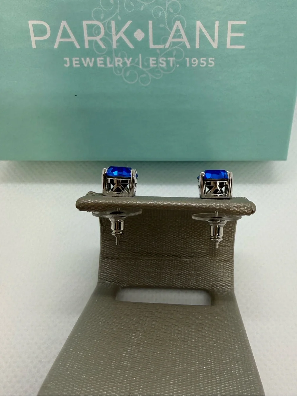 Park Lane Impression Sapphire Blue Crystal Stud Earrings Like New